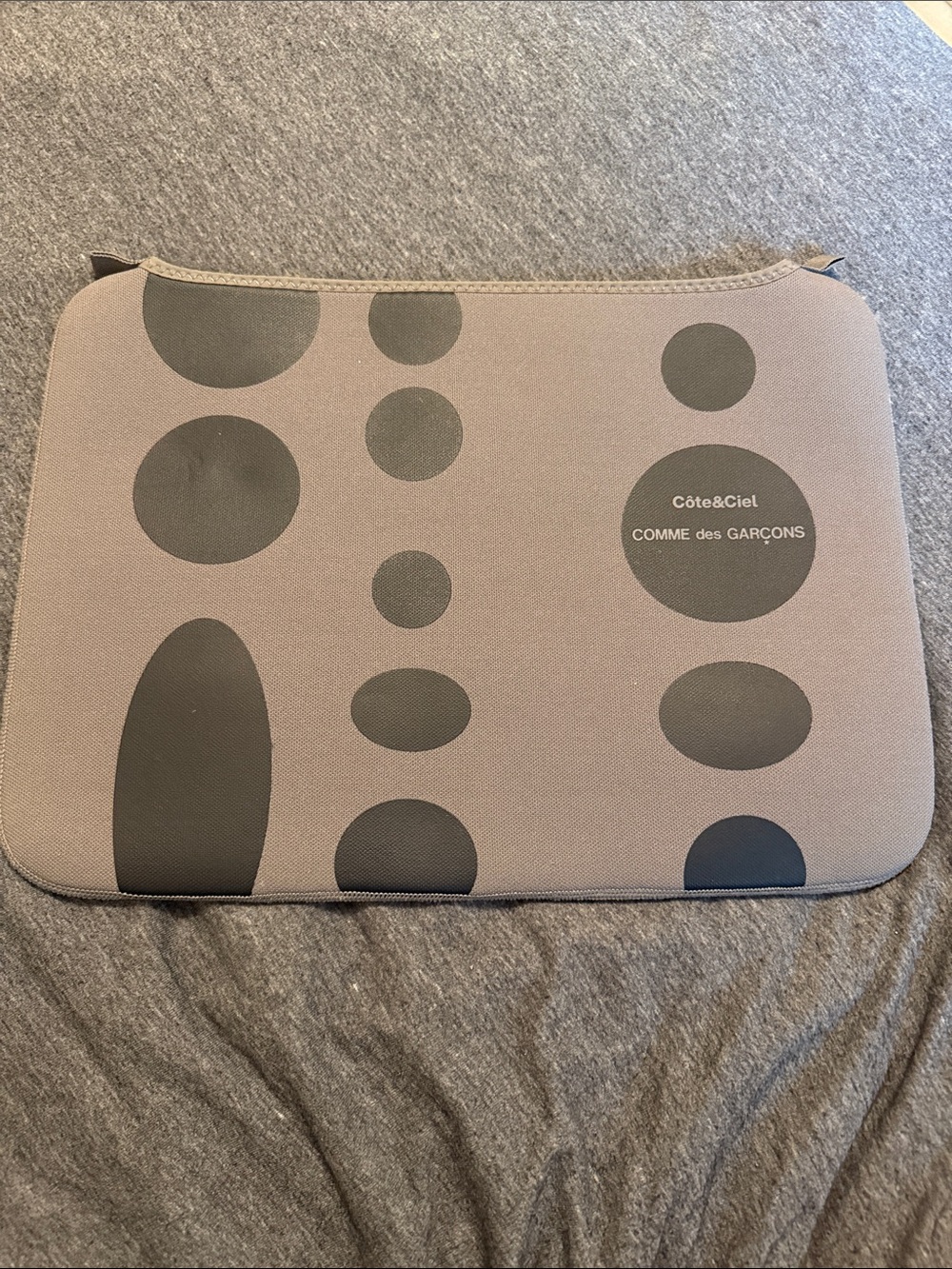 Côte&Ciel x COMME des GARÇONS Gray Dot Neoprene Lap Top Case